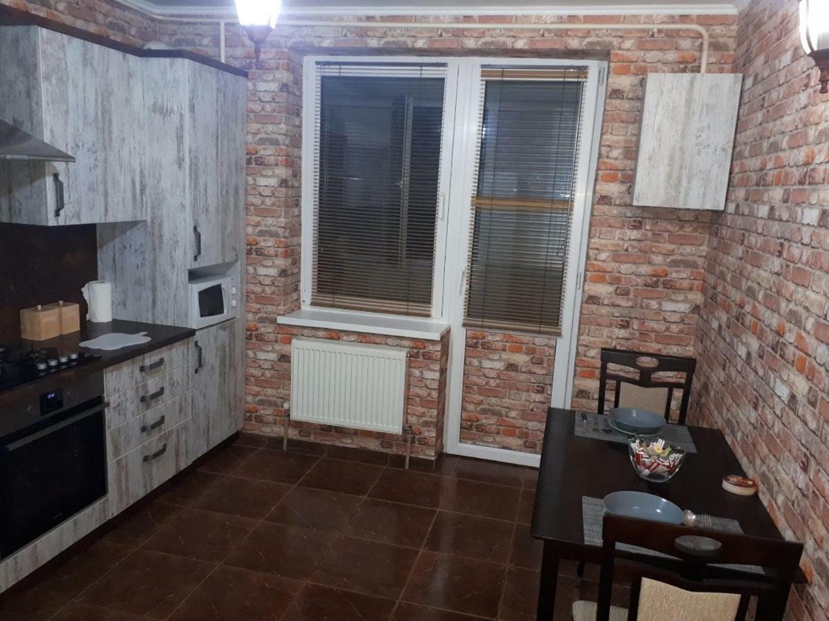 Large 2-Bedroom Apartament In The Center Kişinev Dış mekan fotoğraf