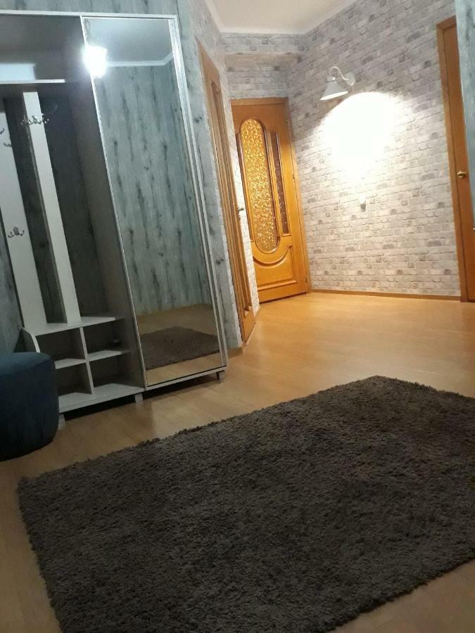 Large 2-Bedroom Apartament In The Center Kişinev Dış mekan fotoğraf